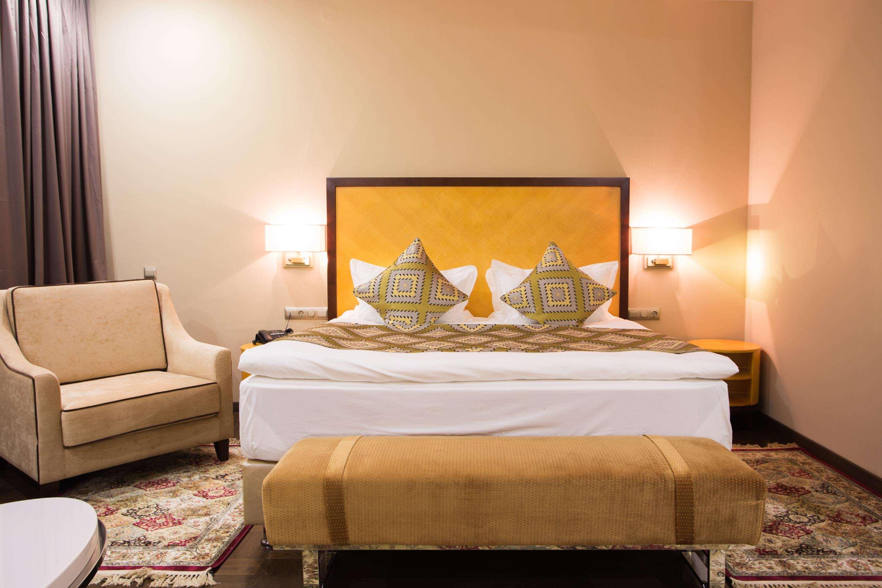 Hotel Western & 3*